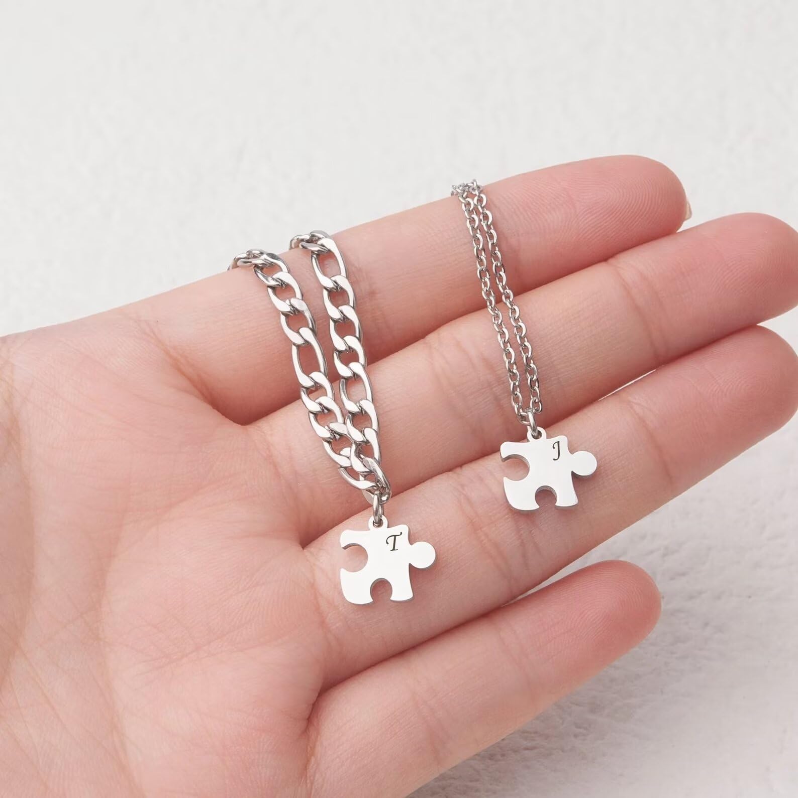 Regalos personalizados para parejas - Collar de piezas de rompecabezas pequeños - Conjunto de collares para parejas - Collares a juego para parejas