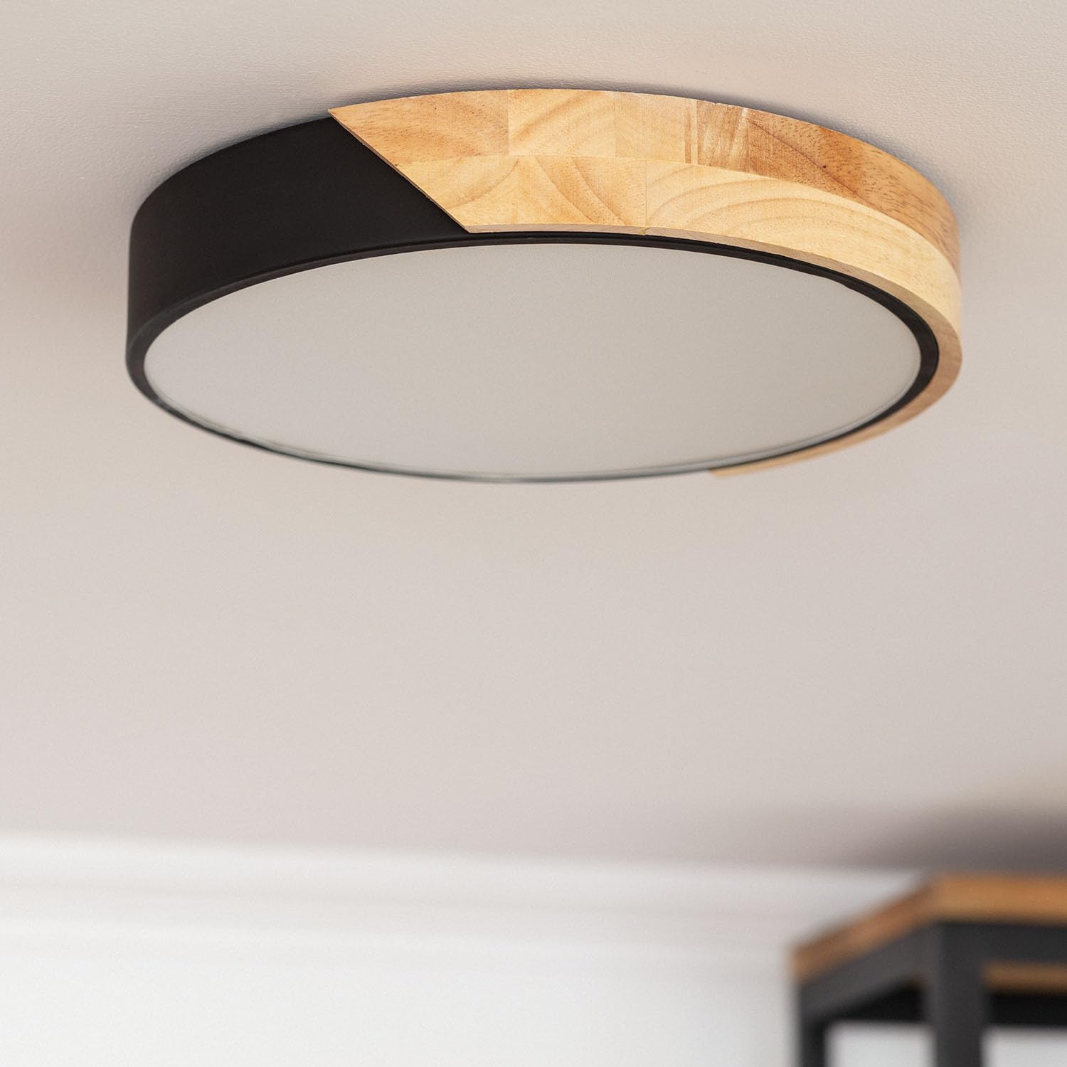 LEDKIA LIGHTING - Plafondlamp LED 18W | CCT Selecteerbaar | 320mm Rond | 1600lm Lichtstroom | Eenvoudige Installatie | Metaal, Zwart