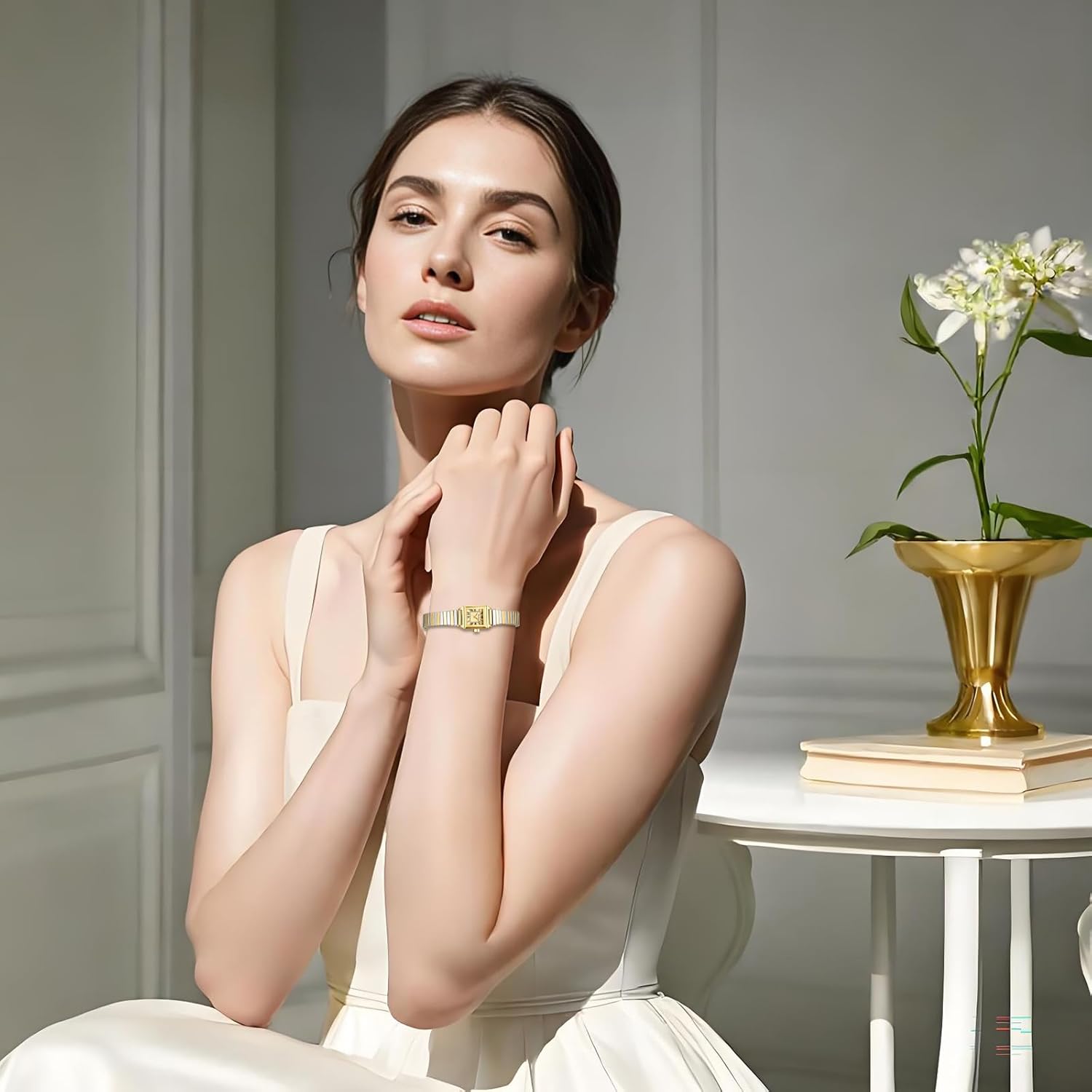 Gold Petite Women's Easy Reader Watch, Analog Vintage Women Watch with Stainless Steel Expansion Band, Water Resistant - Image 5