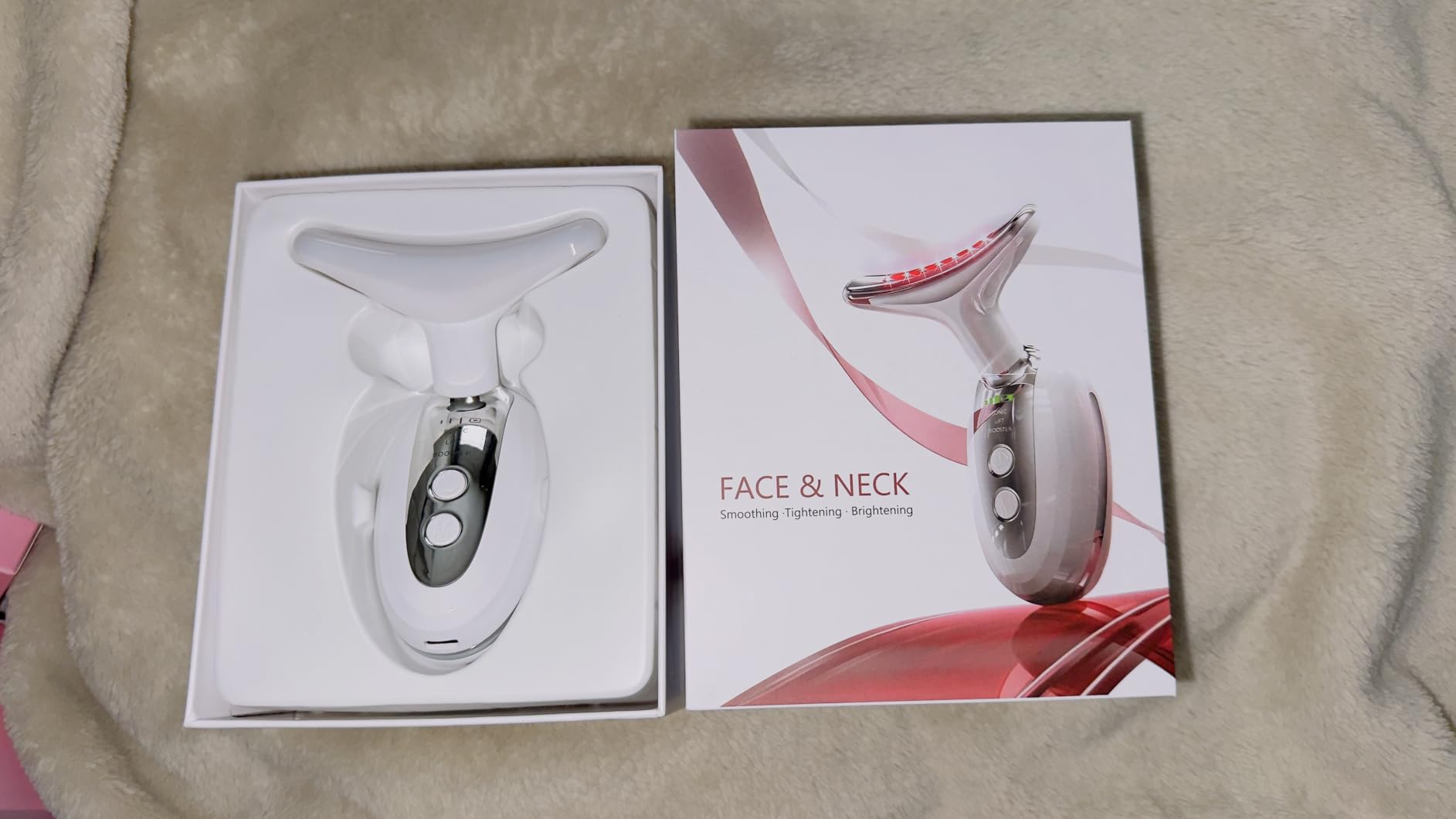 CerviCalm Red Light Face and Neck Beauty Device,3-in-1 Facial Massager Tool with LED, Heat & Vibration, with 5D Activation Serum & 5D Collagen Jelly for Skin Tightening & Lifting & Lymphatic Drainage