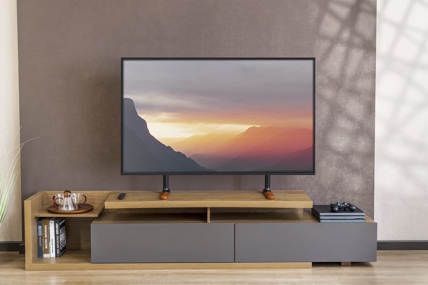 mywall Supporto TV HT26L, supporto TV per schermi 49-75 pollici, supporto per TV con effetto legno e cuscinetti antiscivolo, supporto universale per TV con carico fino a 40 kg