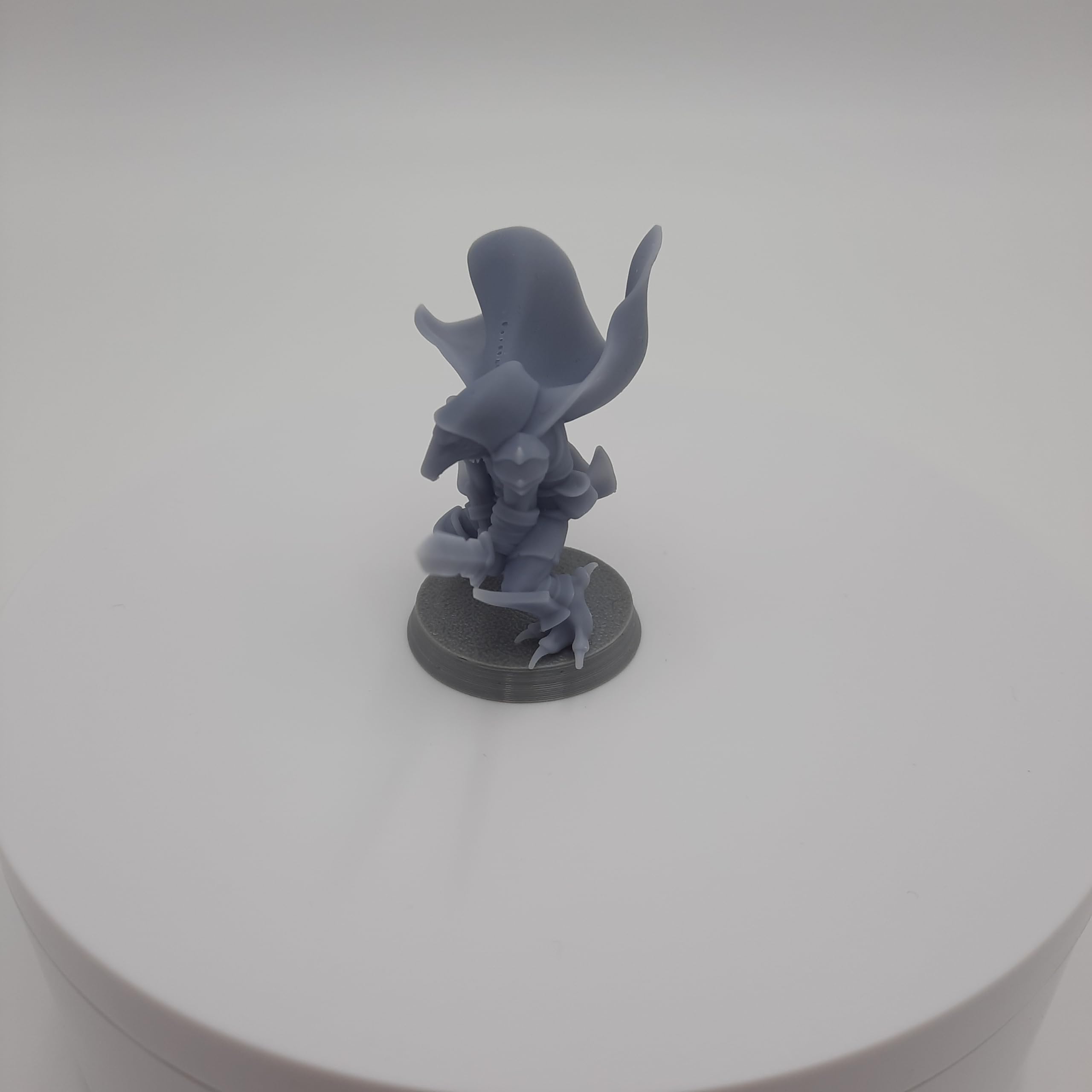 Kenku - Ravenfolk - HERO Creations - RPG - Dungeons and Dragons - DnD - Pathfinder - Diorama - figurina in miniatura (Grigio/Non verniciato) (Fighter (Prime))