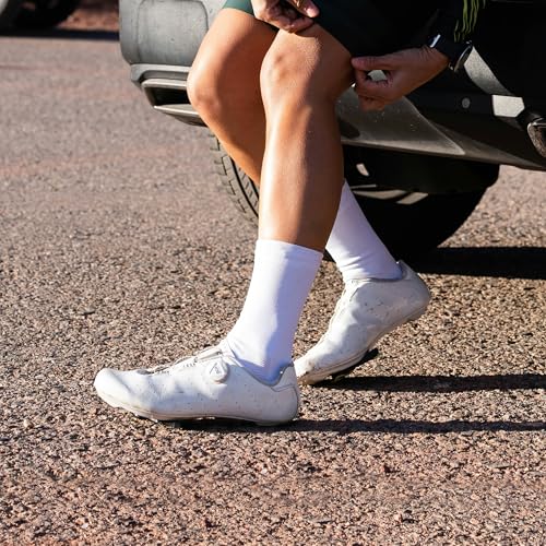 Performance Cycling Socks – Compression, Moisture-Wicking Crew Bike Socks3