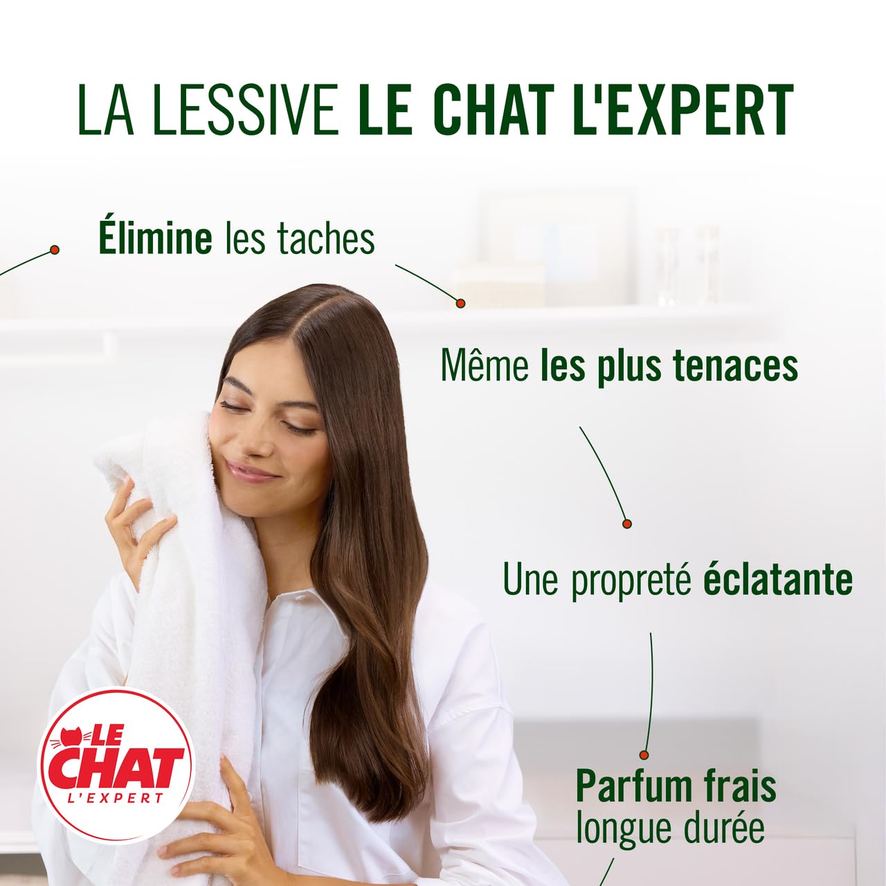 Le Chat Lessive Liquide, L'Expert Bicarbonate, Lessive pour entretien du linge, Parfum Hypoallergenique, Efficacite anti-taches, 4x26 lavages