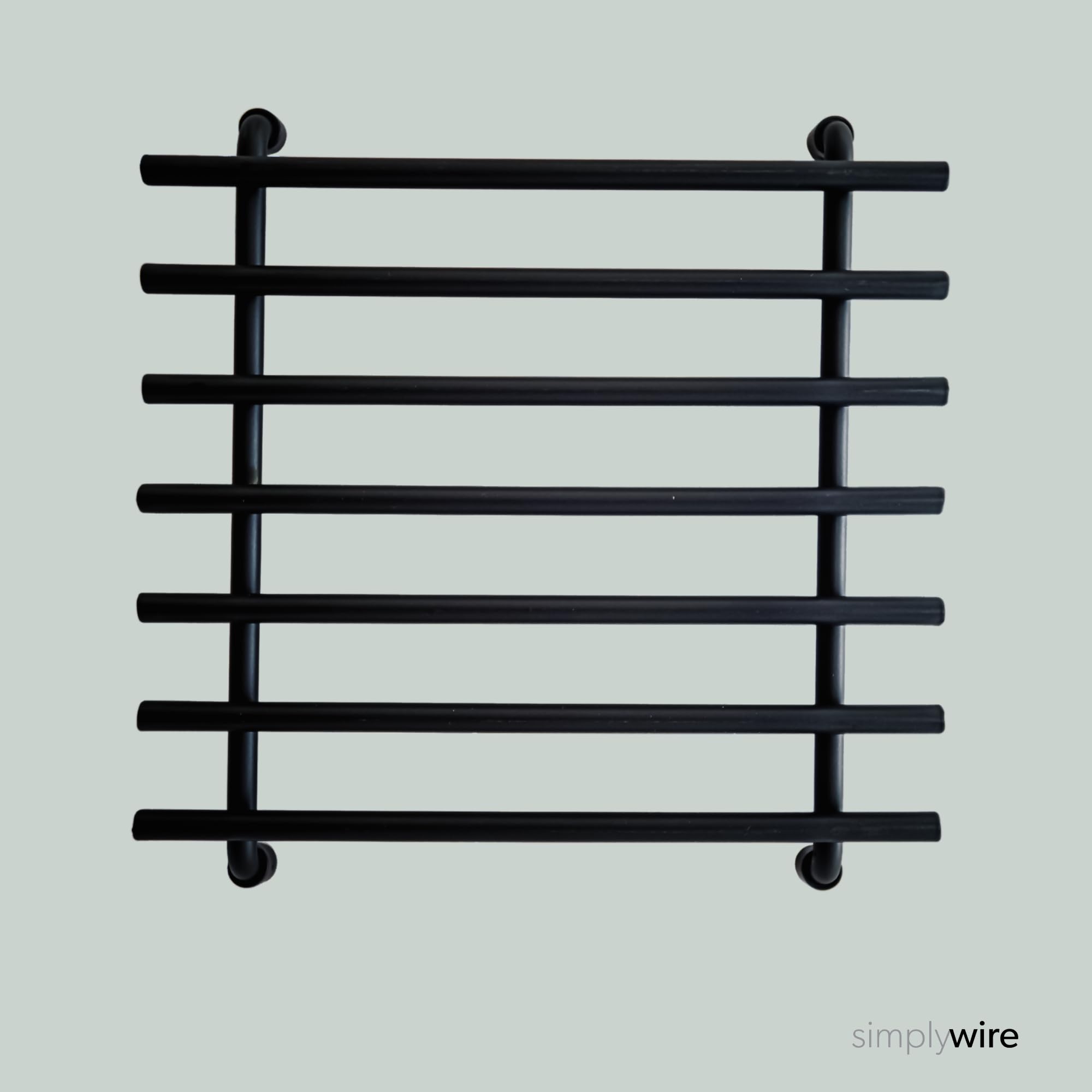 simplywire – Untersetzer – 2er-Pack – Hitzebeständig – Küchenarbeitsplattenschutz – Quadratisch – Schwarz Pulverbeschichteter Stahl