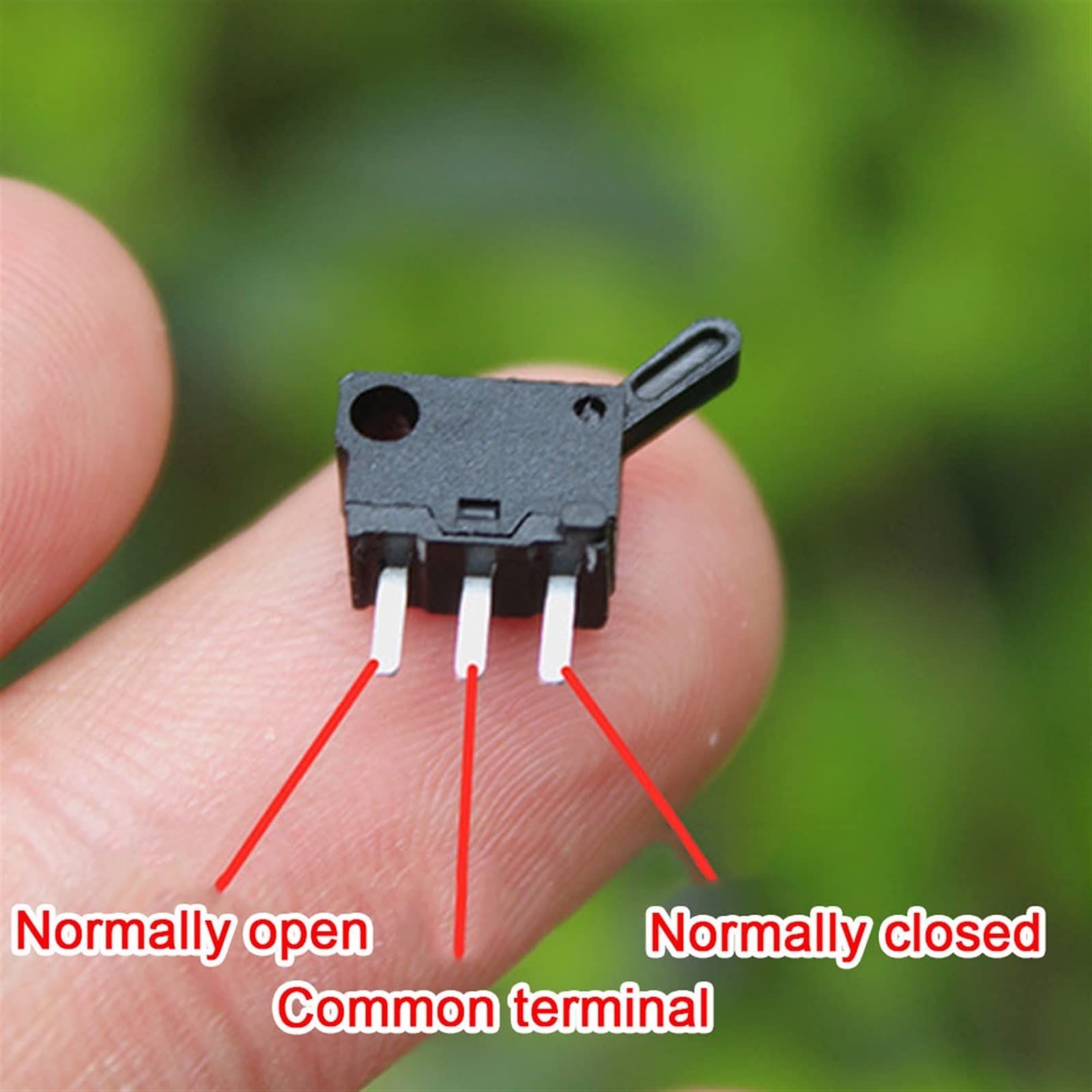10 PZ Micro Mini Interruttori Miniatura Piccolo Limite di Corsa Interruttore con Foro Tre Gambe Normalmente Aperto Normalmente Chiuso N/ON/C