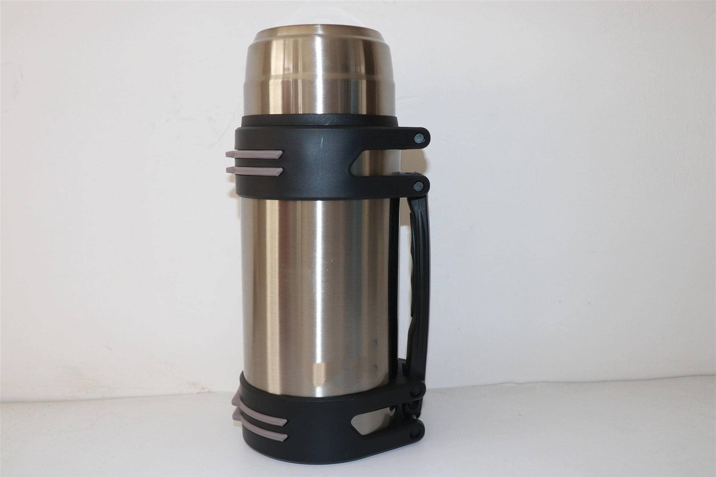 وعاء سفر كبير سعة 2.0 لتر 304 زجاجة رياضية خارجية من الفولاذ المقاوم للصدأ ترمس محمول