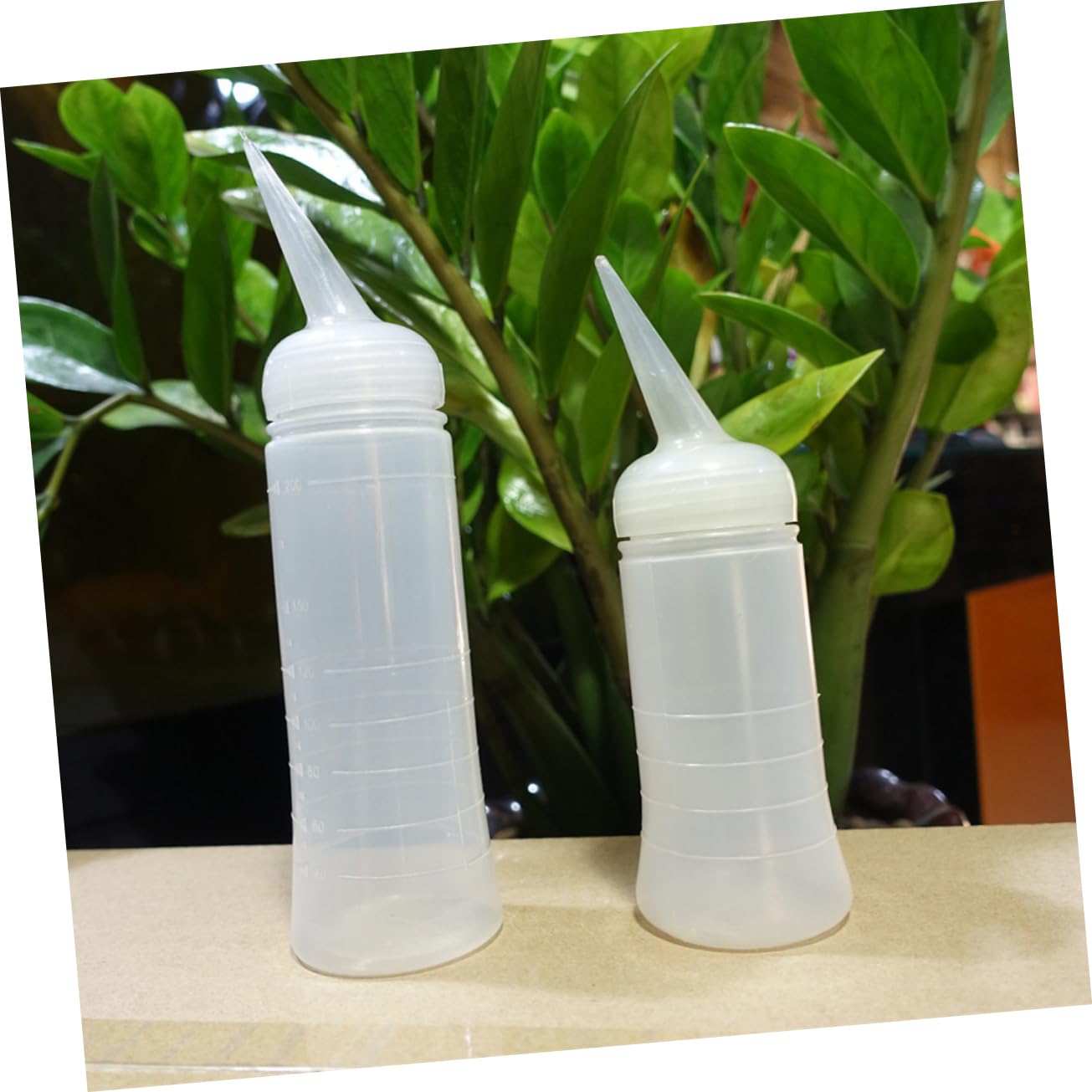 Vaguelly Hair Coloring Bottle Applicator with Tip and Graduated Scale Dye Dispenser for Even Color Distribution and Easy Application