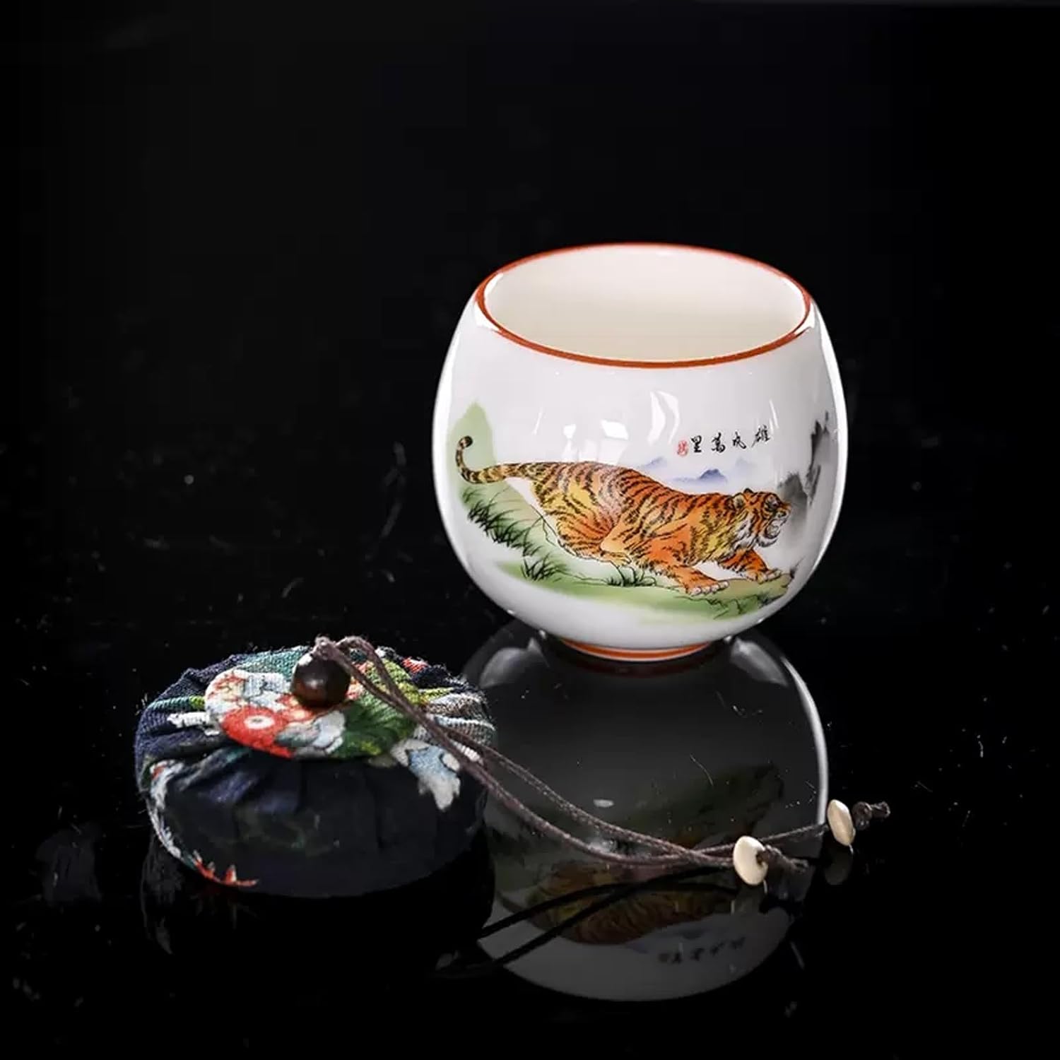 Tea Tin Ceramic tea jar, storage container, used for loose leaf, with sealed lid, 170ML Container