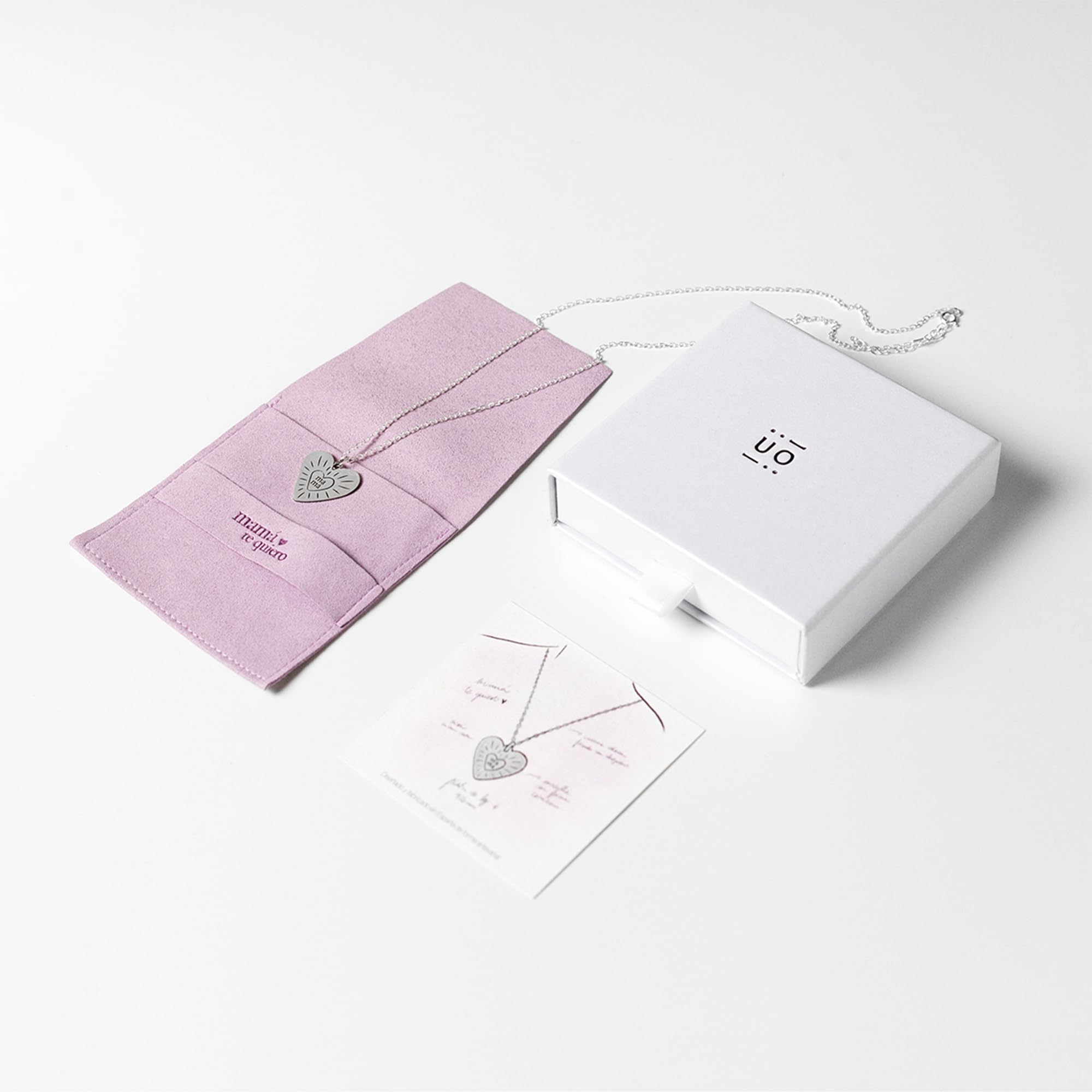 UO Collar de plata para mujer, Collar Mamá, regalo día de la madre, regalo para mamás, regalo para madres, Plata de Ley 925mm, Tamaño medalla: 1,9 x 2 cm, cadenade 42cm con alargador ajustable