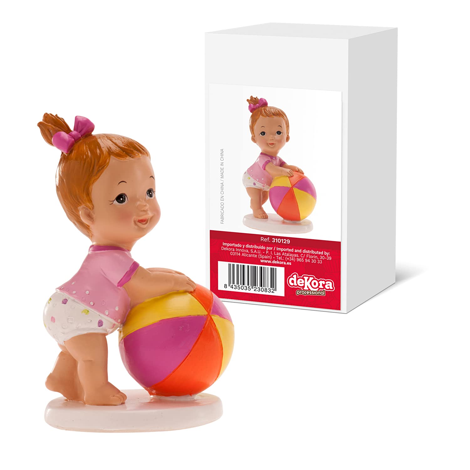 dekora – Décoration Baptême Fille, Figurine en résine, Bébé avec une Balle, 11 x 7 cm, Décoration Gâteau Baptême, Design Original et Détaillé, Cake topper Apte au Contact Alimentaire