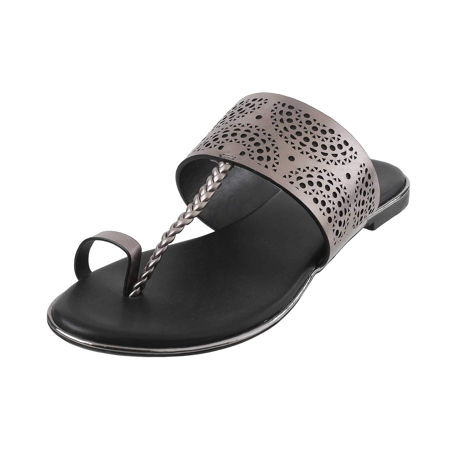 See full amazon price history chart for Metro Womens Metallic Perforated Kolhapuri Inspired Faux Leather Fashion Sandals UK/6 EU/39 (32-1241) Metro Womens Metallic Perforated Kolhapuri Inspired Faux Leather Fashion Sandals UK/6 EU/39 (32-1241) (B08XJLRK23) Amazon Price History, Amazon Price Tracker