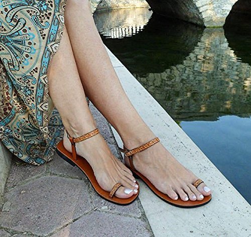 unisex strappy sandals