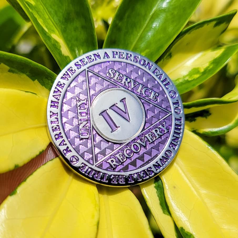 Miniatura 2 de Moneda de sobriedad de 4 años Chip AA Legacy Ficha de aniversario de recuperación de triplaca gruesa (lavanda)