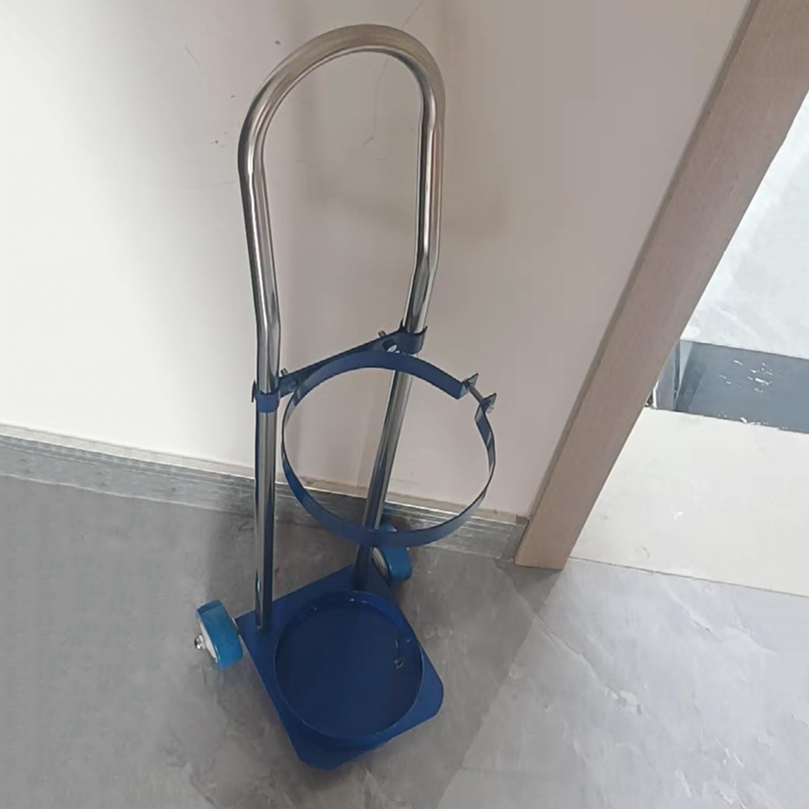 Supporto per serbatoio di ossigeno, carretto a mano in metallo per cilindri di propano, altezza 110 cm, scaffale per bombole di gas medicale, attrezzatura sicura per uso domestico