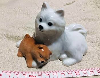 Amazon.co.jp: ロイヤルコペンハーゲン 犬 ポメラニアン 陶器 置物です