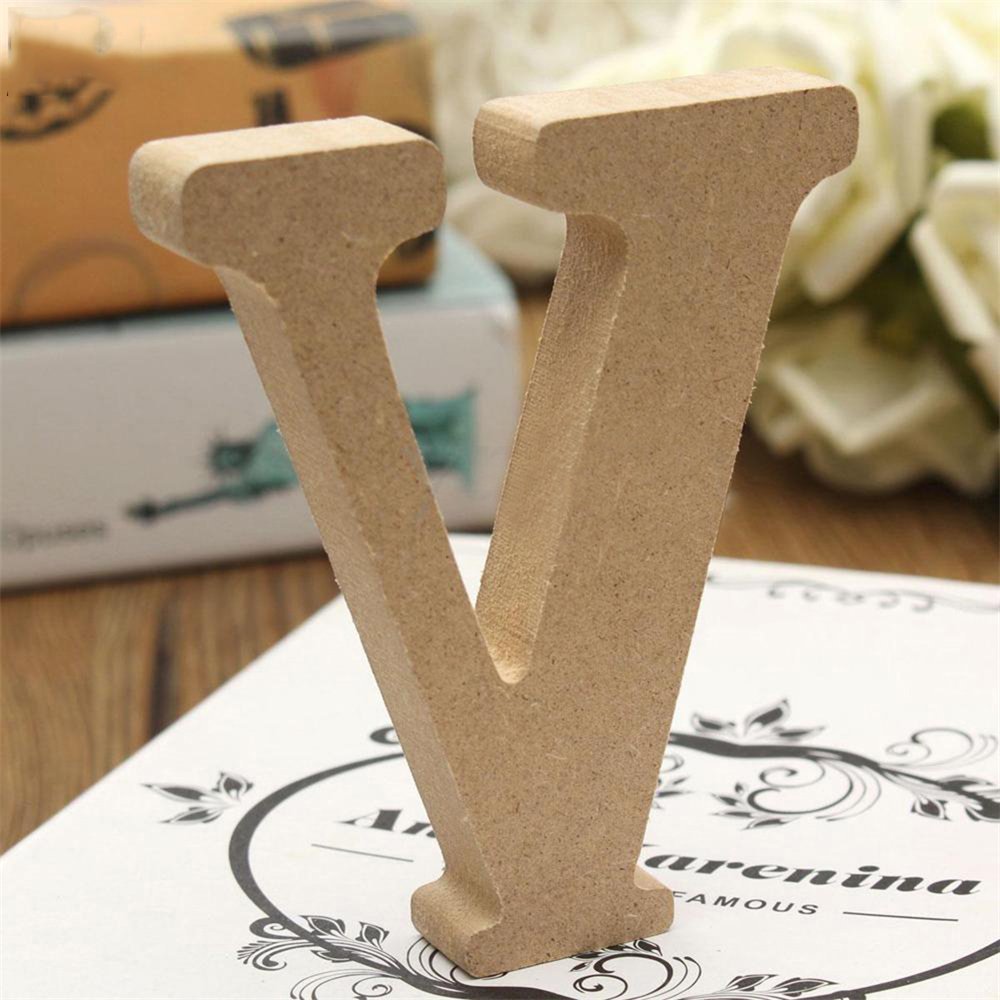 Freeas Dekorative Holz Buchstaben, hängende Wand 26 Buchstaben aus Holz Alphabet Wand Buchstaben für Kinder Baby Name Mädchen Schlafzimmer Hochzeit Geburtstag Party Home Decor-Briefe (V)