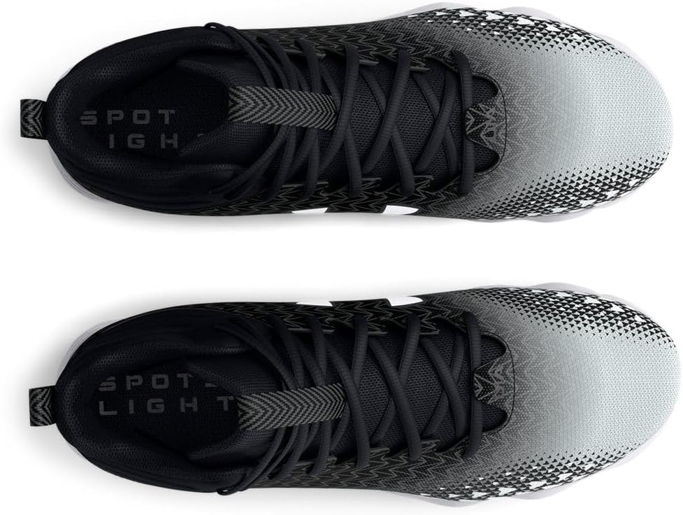 Under Armour Spotlight Franchise 3.0 RM Mens Football Cleats