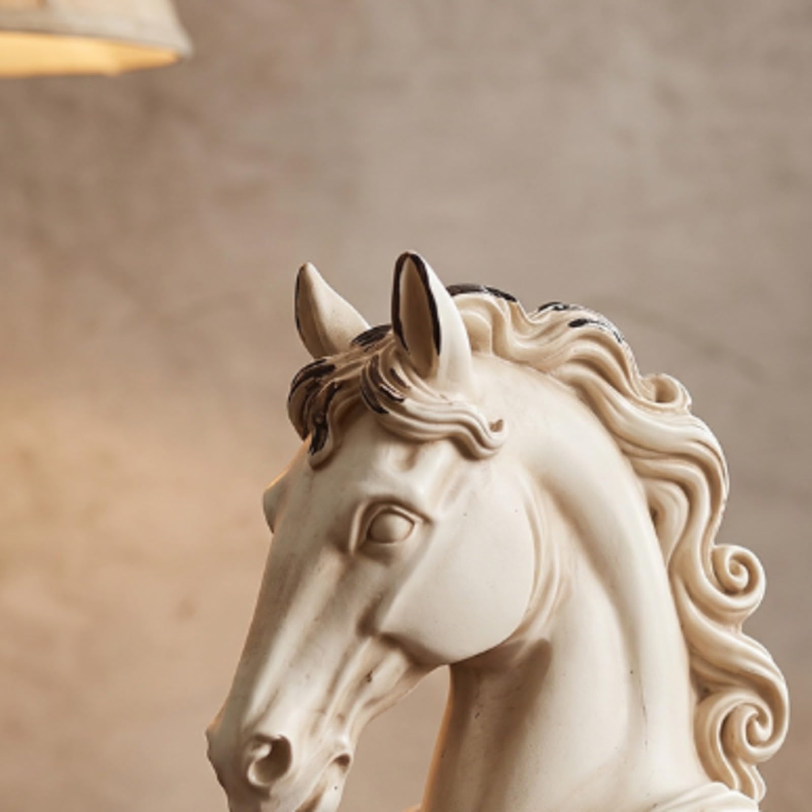 Busto Caballo Elegante