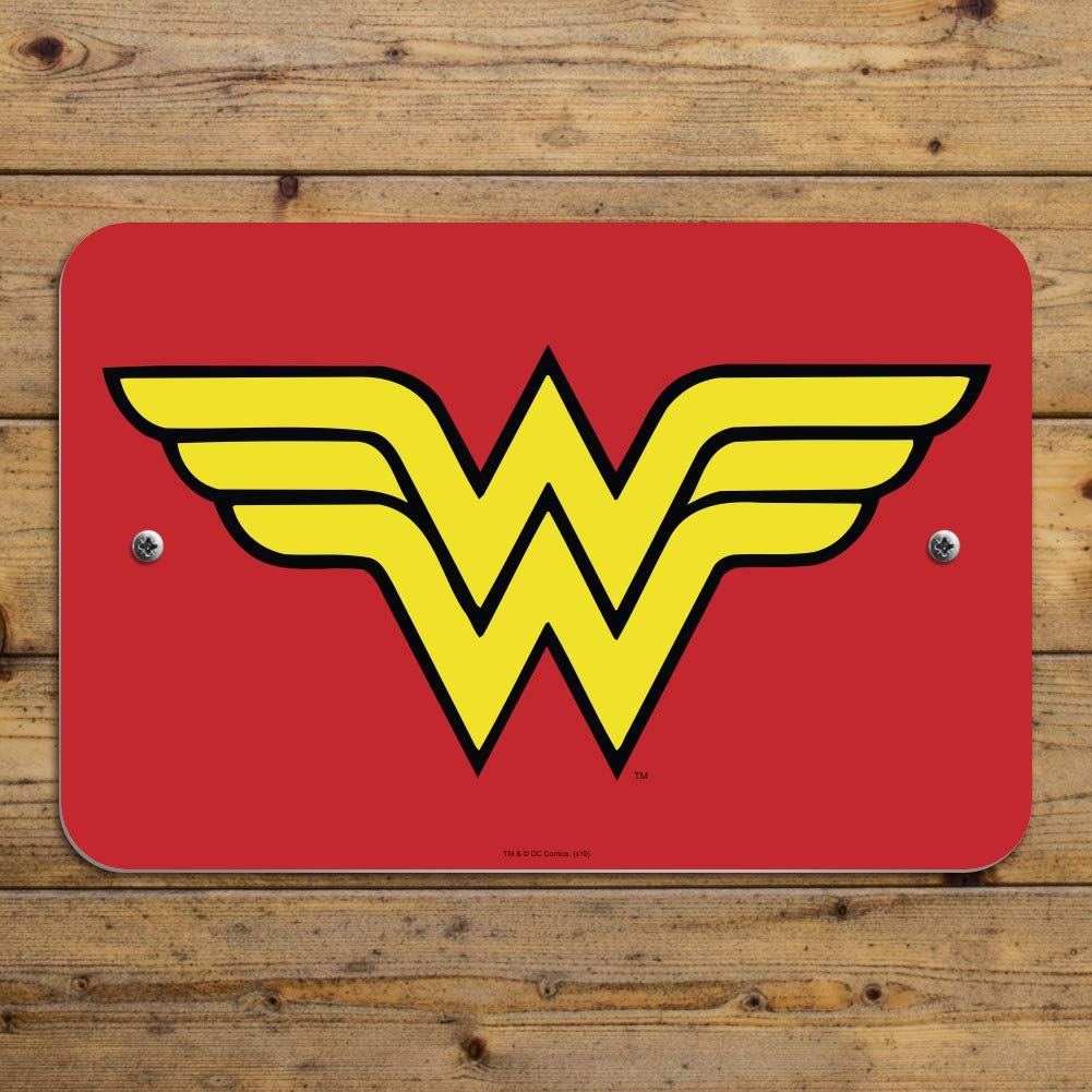Amazon.com: GRAPHICS & MORE Wonder Woman Classic Logo Home