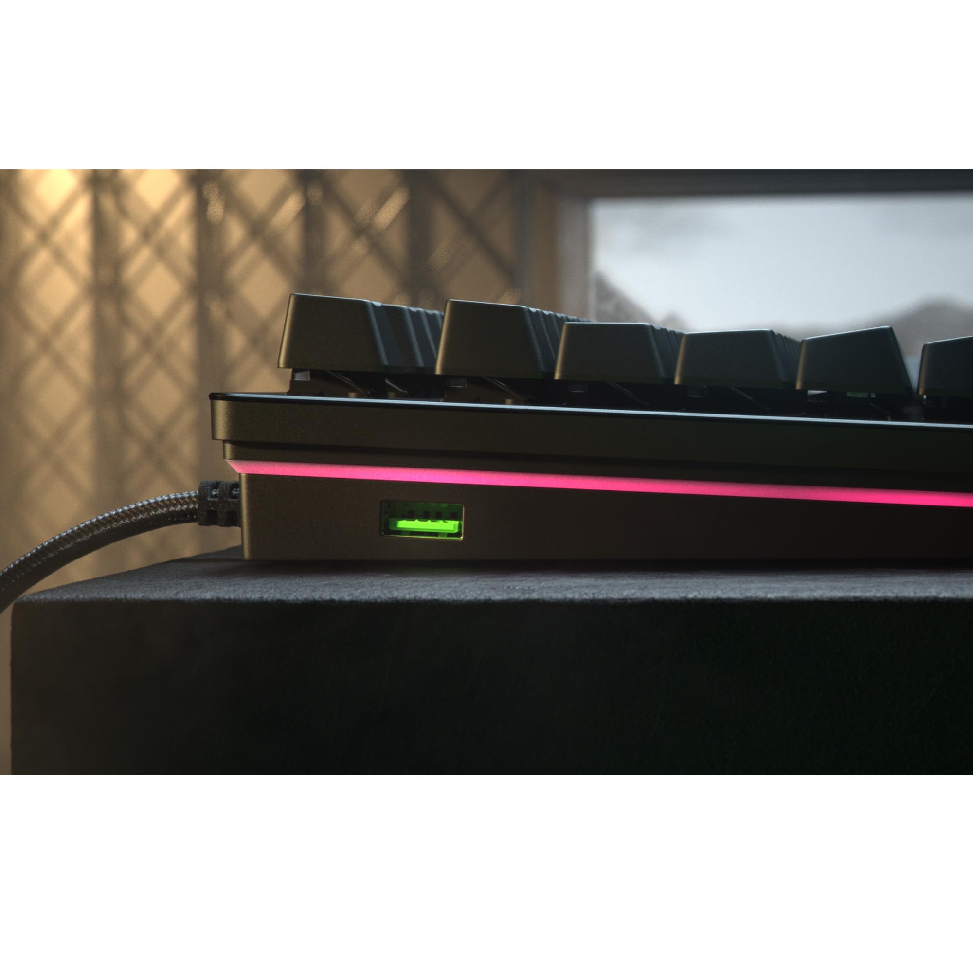 Razer Huntsman V2 (Switches Analog) - Clavier Gamer Optique pratiquement sans Latence (Switches Optiques Analogiques, Touches en PBT Doubleshot, Câble USB-C Détachable) Clavier AZERTY | Noir