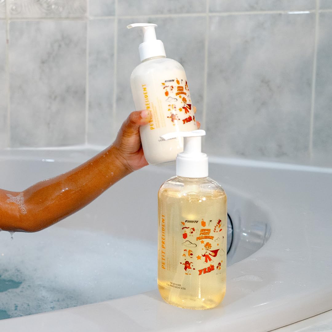Madame La Présidente – Shampoing Enfant Petit Président dès 3 ans – Nettoie en douceur, n’assèche pas, ne pique pas les yeux – Tous types de cheveux, cuir chevelu sensible – 250 ml.