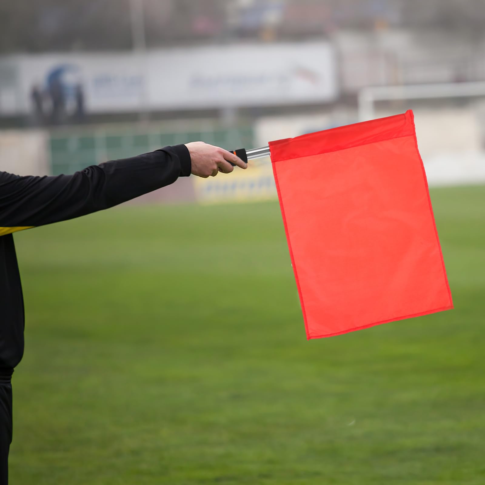 Drapeaux d'Arbitre Poignée En Mousse Drapeau de Corner Formation de Football, Rugby, Hockey, Soccer pour Arbitres (Rouge)