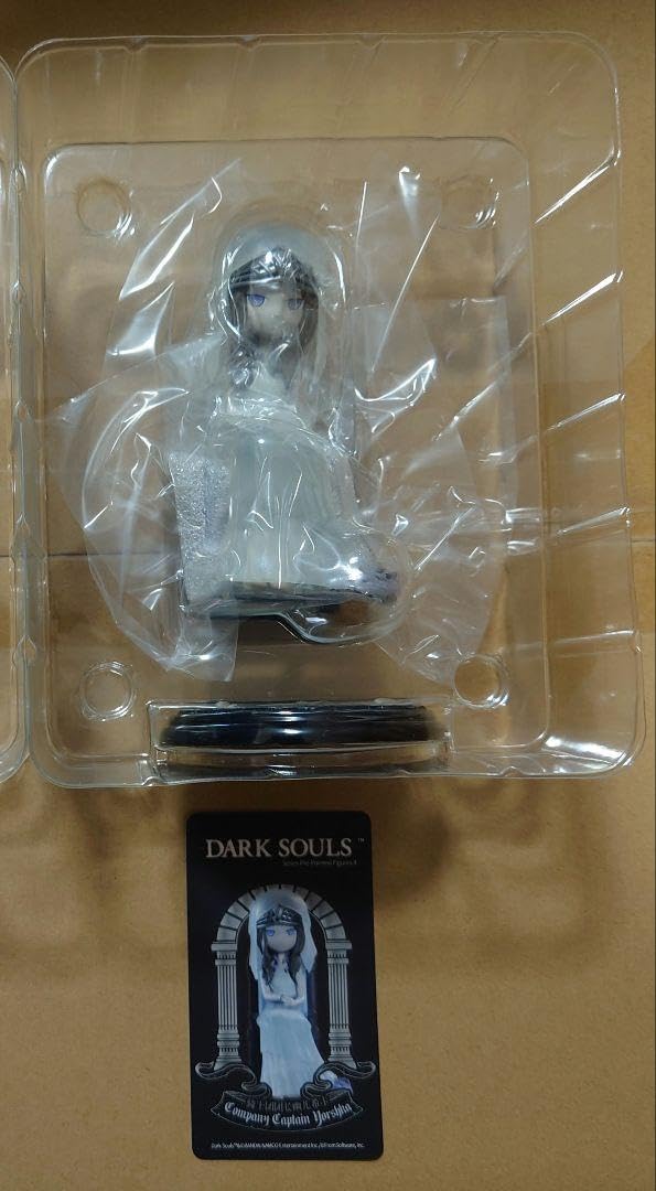 騎士団総長　ヨルシカ　Actoys Dark Souls Company Amazon.co.jp: ダークソウル 暗月の騎士団総長ヨルシカ フィギュア