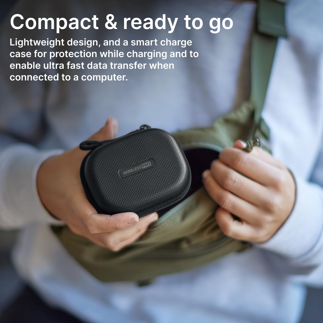 RØDE Wireless PRO, sistema microfonico wireless compatto con timecode, registrazione integrata a 32-bit float, 2 microfoni lavalier e custodia di ricarica smart per filmmaking e creazione di contenuti
