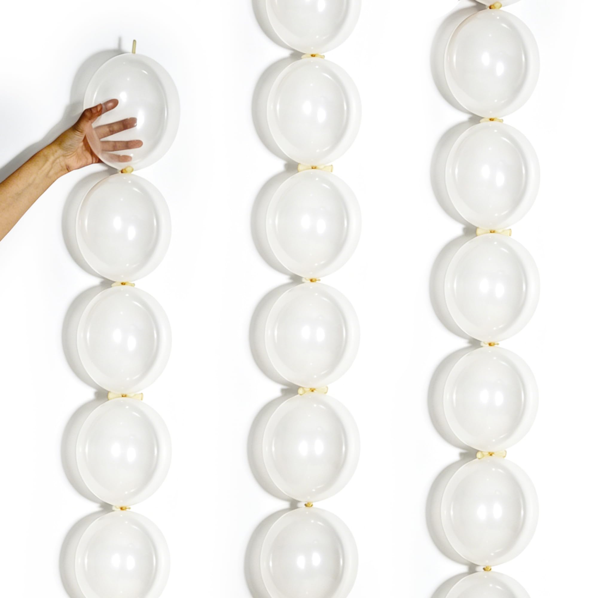 Photo 1 of 100 Pcs Quick Link Balloons Clear 6 inch, Latex Linking Balloons for Balloon Wall/Arches/Chains, Birthday Party Wedding Anniversary Graduation Arch Party Decor (clear)