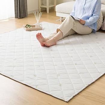 Amazon｜ニトリ(NITORI) デコホーム商品 洗えるキルトラグ ミモザ