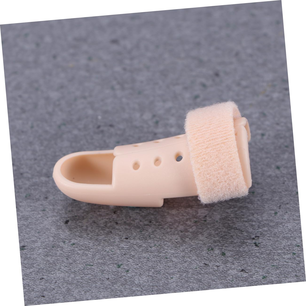 SHERCHPRY 1PC Finger Brace Splint for Tendon Rupture and Joint Dislocation Support Breathable and Sweat Absorbing Finger Protector Sleeve