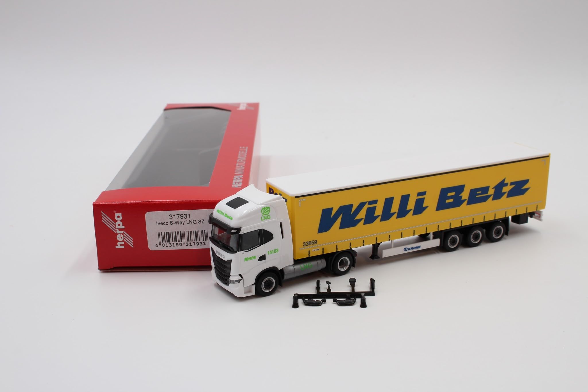 herpa S-Way LNG Gardinenplanen-Sattelzug Willi Betz Nr. 317931 1:87