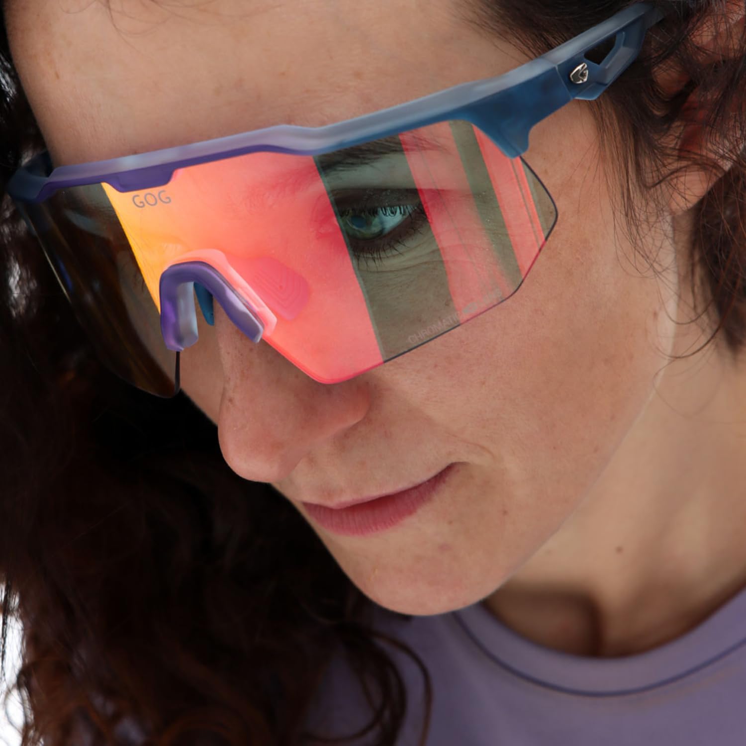 GOG Eyewear Polarisierte Fahrradbrille Sport-Sonnenbrille mit Photochromen Gläsern UV400 Herren Damen