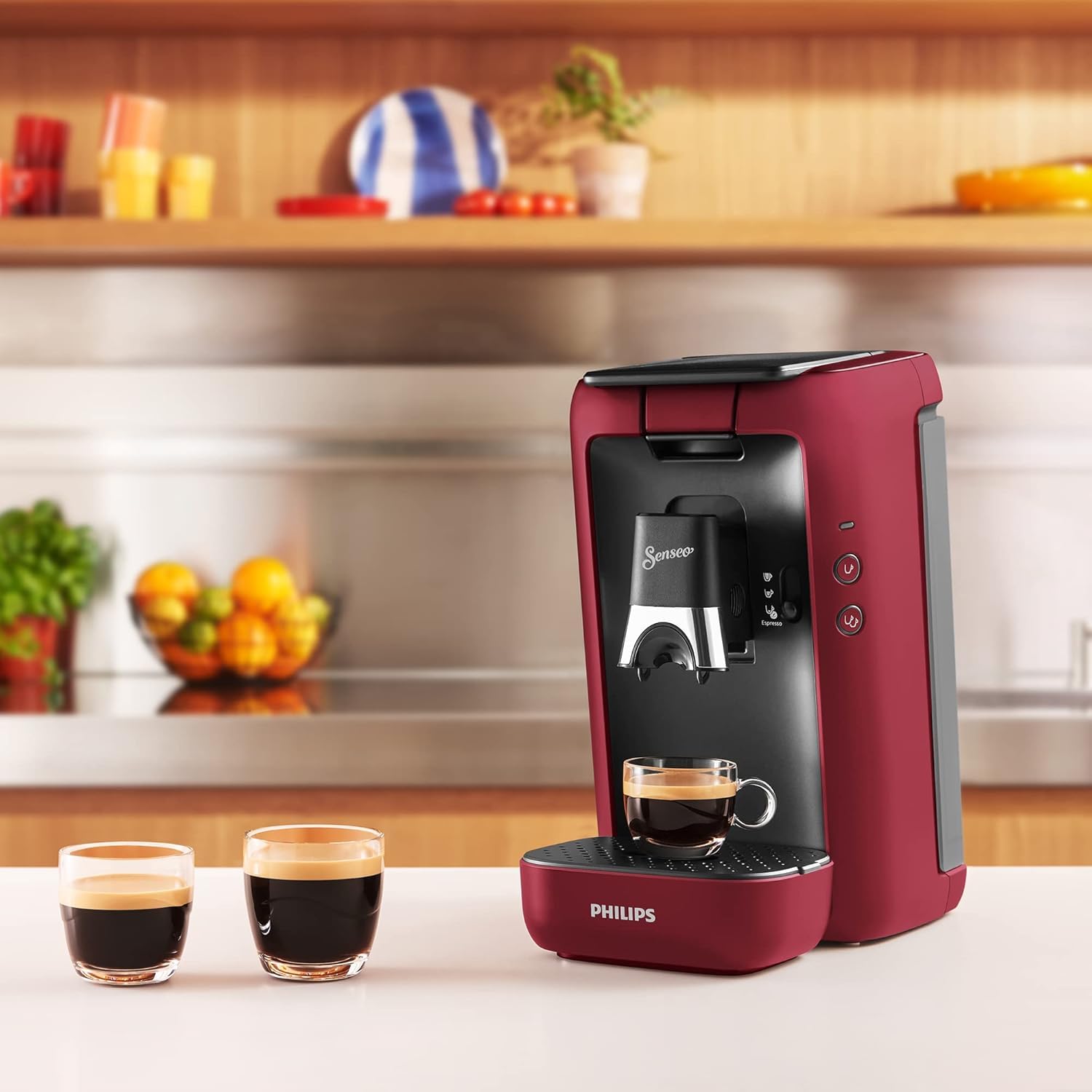 Philips Senseo Maestro Kaffeepadmaschine Bundle mit 80 Kaffeepads, 3 Kaffeespezialitäten, Memo-Funktion, Crema Plus, Intensität Plus, aus recyceltem Plastik, 1,2L, Rot (CSA260/90)