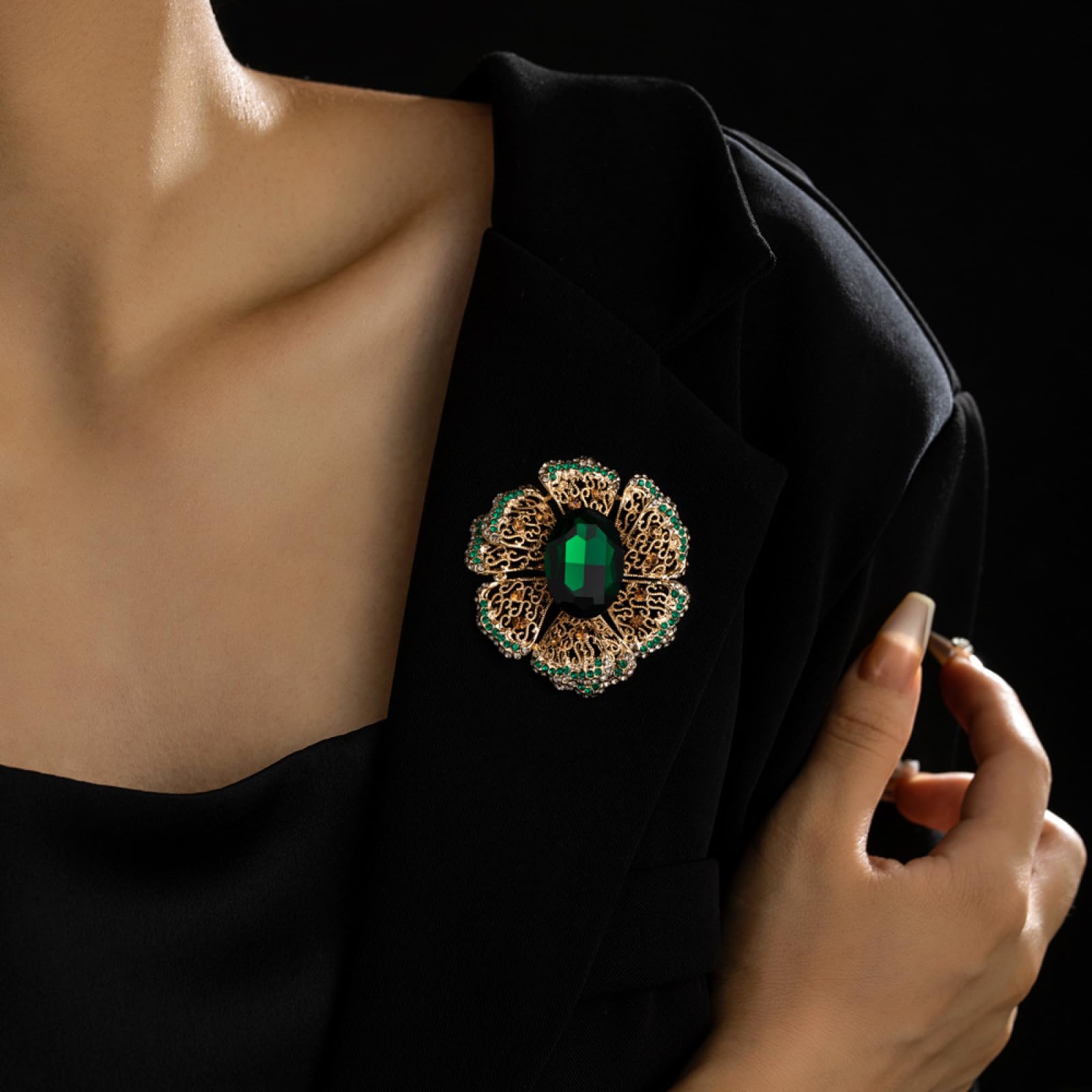 Broszka kwiatowa w stylu vintage, kwiatowy stanik, elegancka przypinka, akcesorium do marynarki