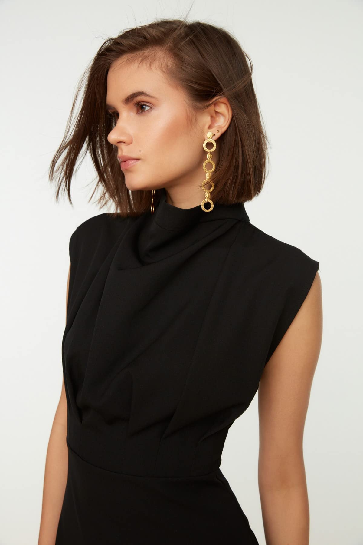 Trendyol Sukienka Kobiety Black Steile Collar Dress (1 w zestawie)