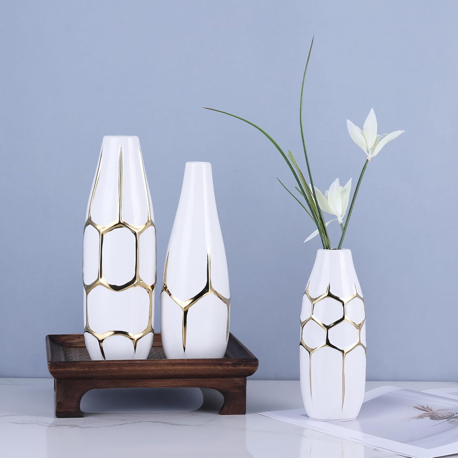 Ceramic Checkered Vases Set of 3 - White and Gold Striped Vase Home Decor, Golden Modern Flower Vases Living Room Elegant Centerpieces, White Gold vase for Table Kitchen Bathroom Art Deco