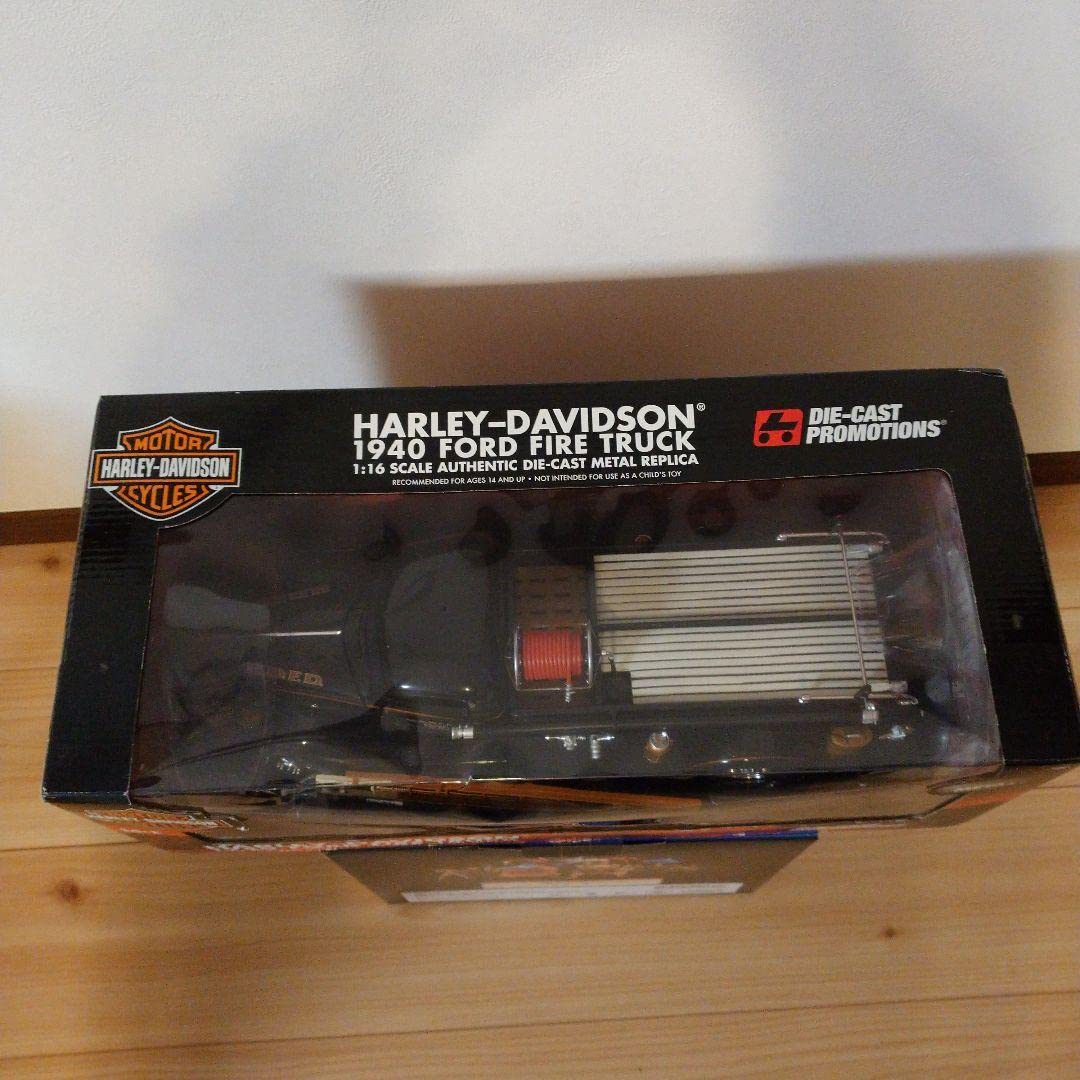 ハーレーダビッドソン 1:16サイズ　1940 FORD FIRE TRACK ハーレーダビッドソン 1940 FORD FIRE TRUCK ＊消防車