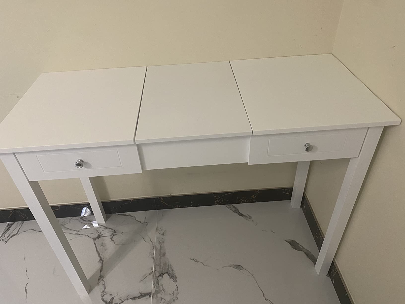 23/mo Finance Nightcore Vanity Flip Top, Makeup Dressing Table Set