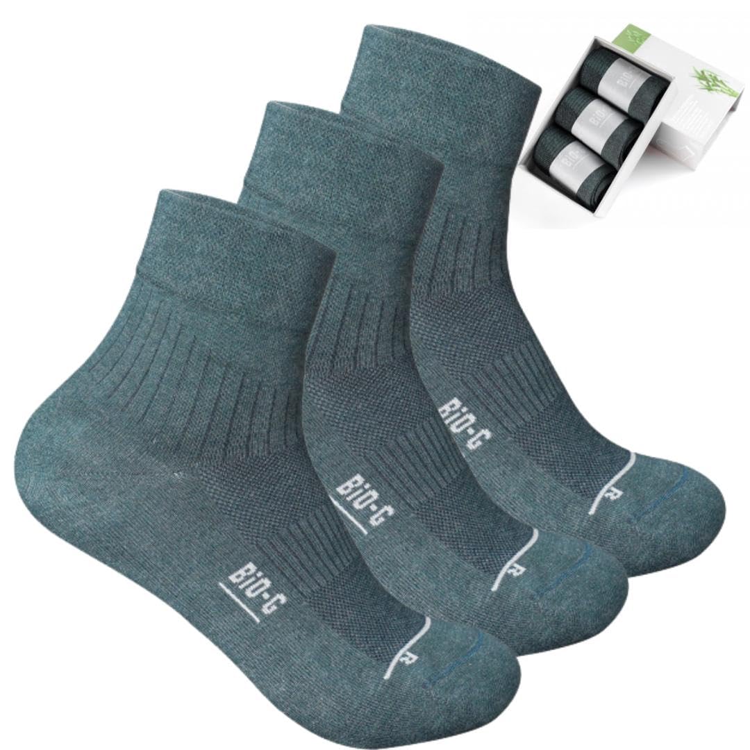 BiO-G Men’s Moisture Wicking Odor Free Athletic Dress Quarter lightweight Socks for Athletes feet One Size