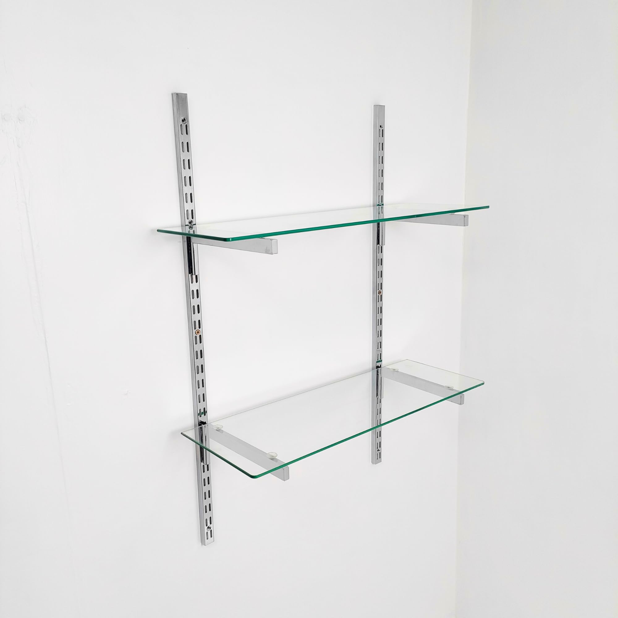 Lince Display Limited 71cm Twin Slot Glass Shelving Set - Brackets & Uprights Included.