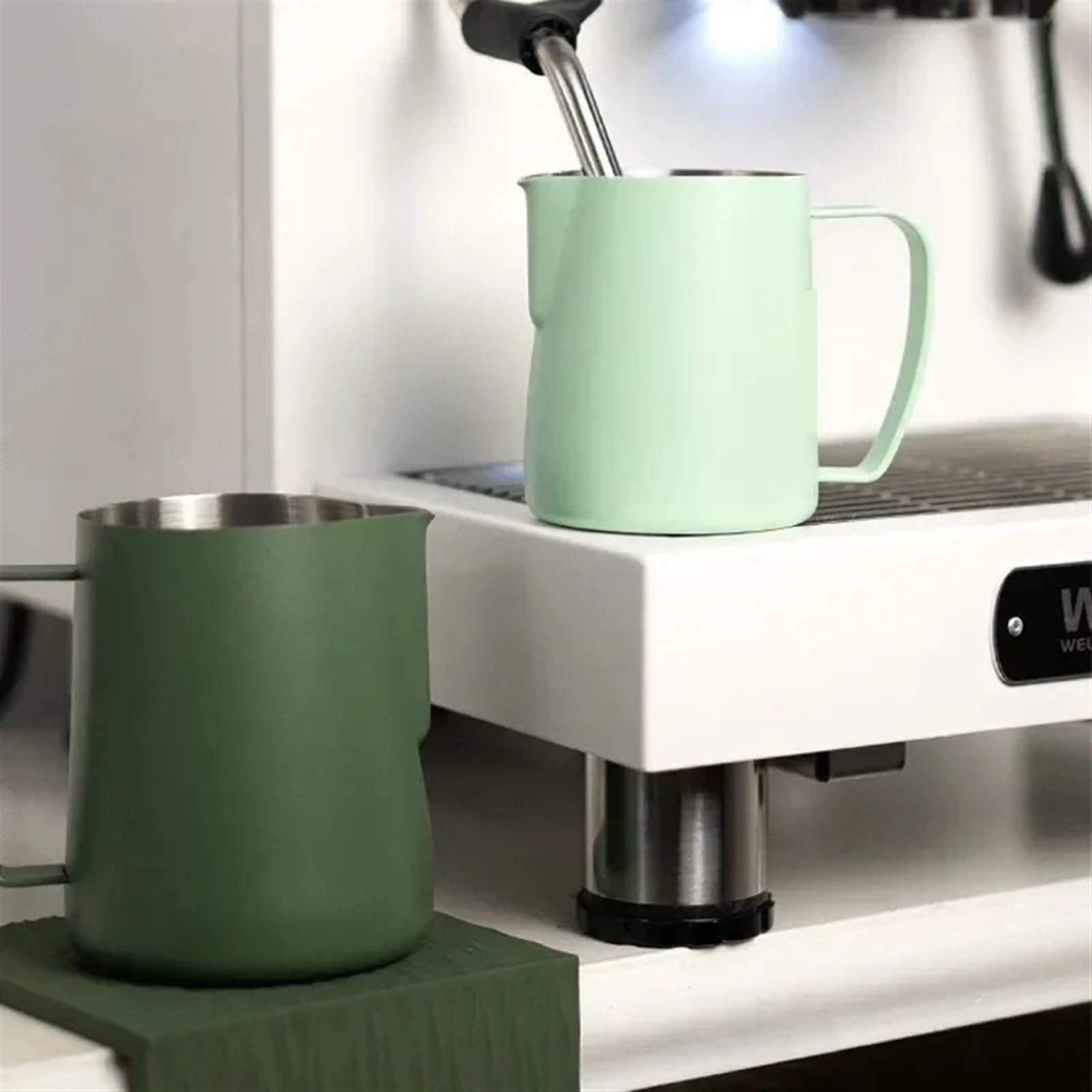 Pot à Lait Pour Mousser Tasse à café Latte en acier inoxydable 400ml/600ml, pichet à lait à Double échelle, bouche pointue, mousse de lait, tasse à lait, outil d'art Barista Latte Pour Cappuccino, Exp