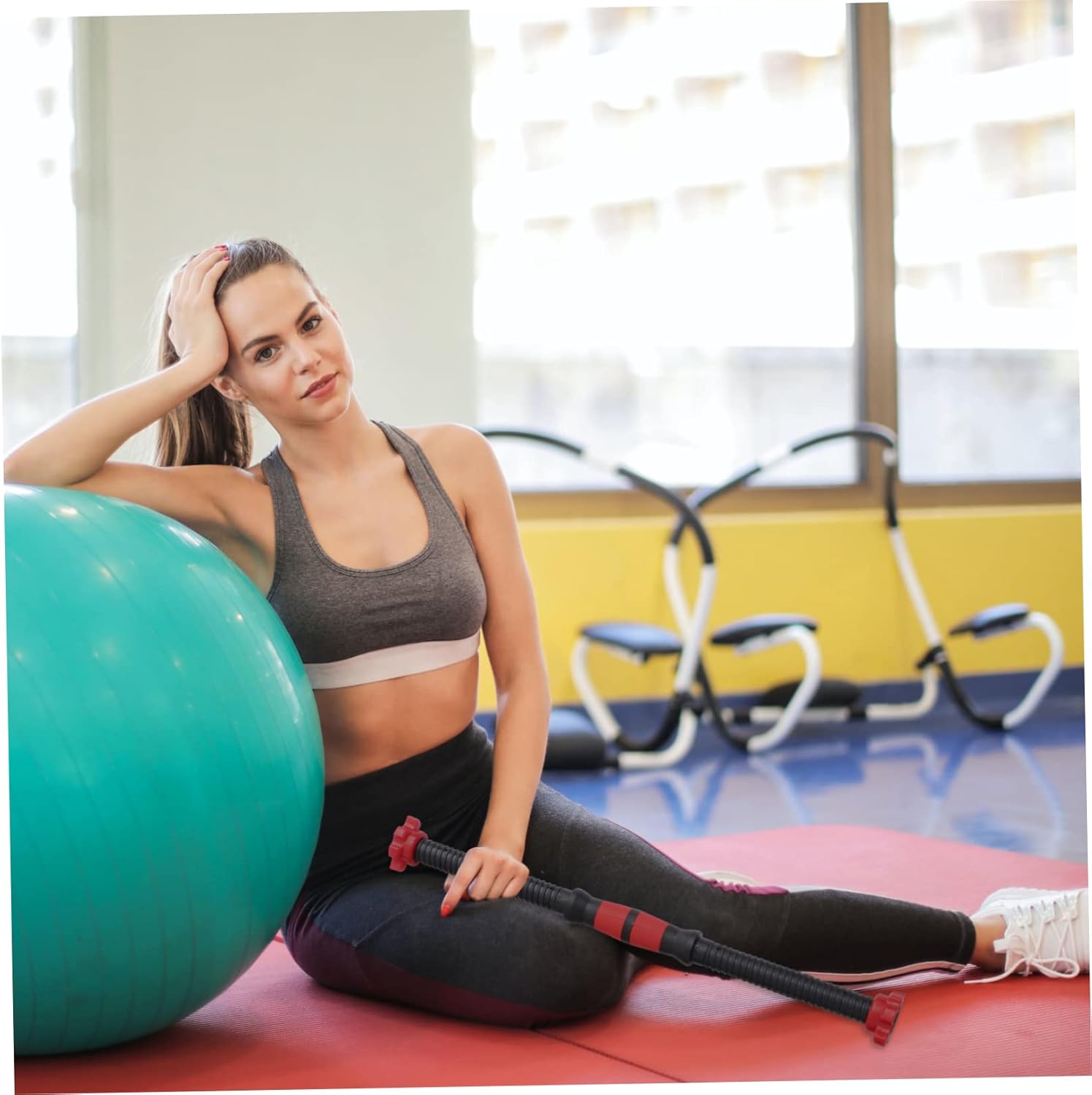 Healifty 2pcs Dumbbell Bars with Spinlock Collar and Nuts Weight Lifting Handles for Strength Training Gym Workouts Secure Knurled Grip for Arms Shoulders Legs and Back Random Color