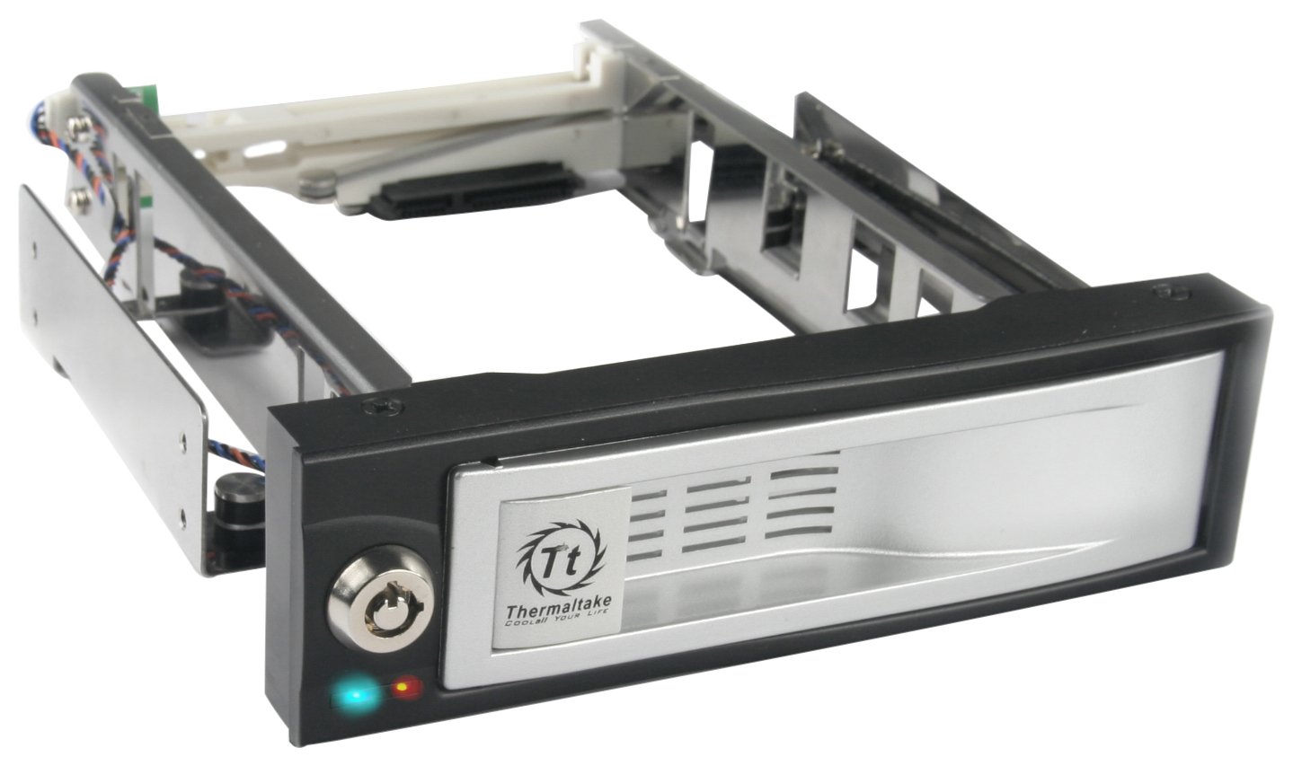 Thermaltake N0023SN Max 4 HDD 3.5" Sata Rack : Amazon.in: Electronics