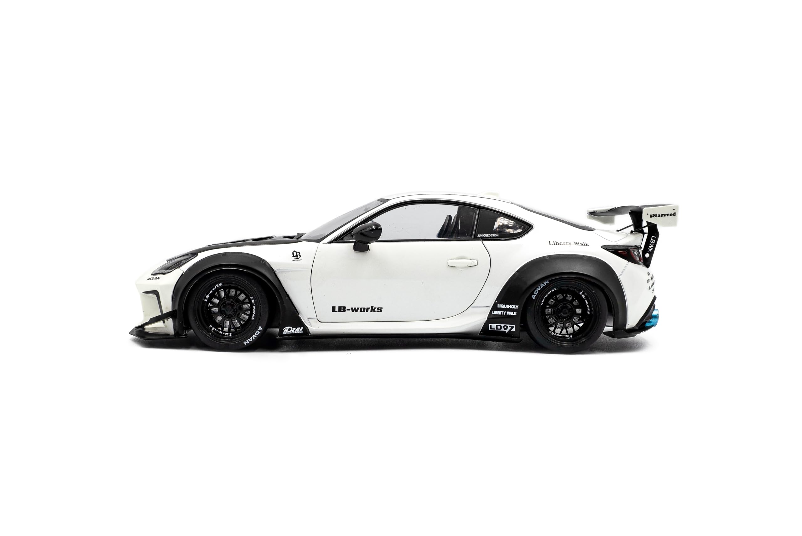 Solido 1:18 Toyota GR86 LBWK Body Kit Bianco
