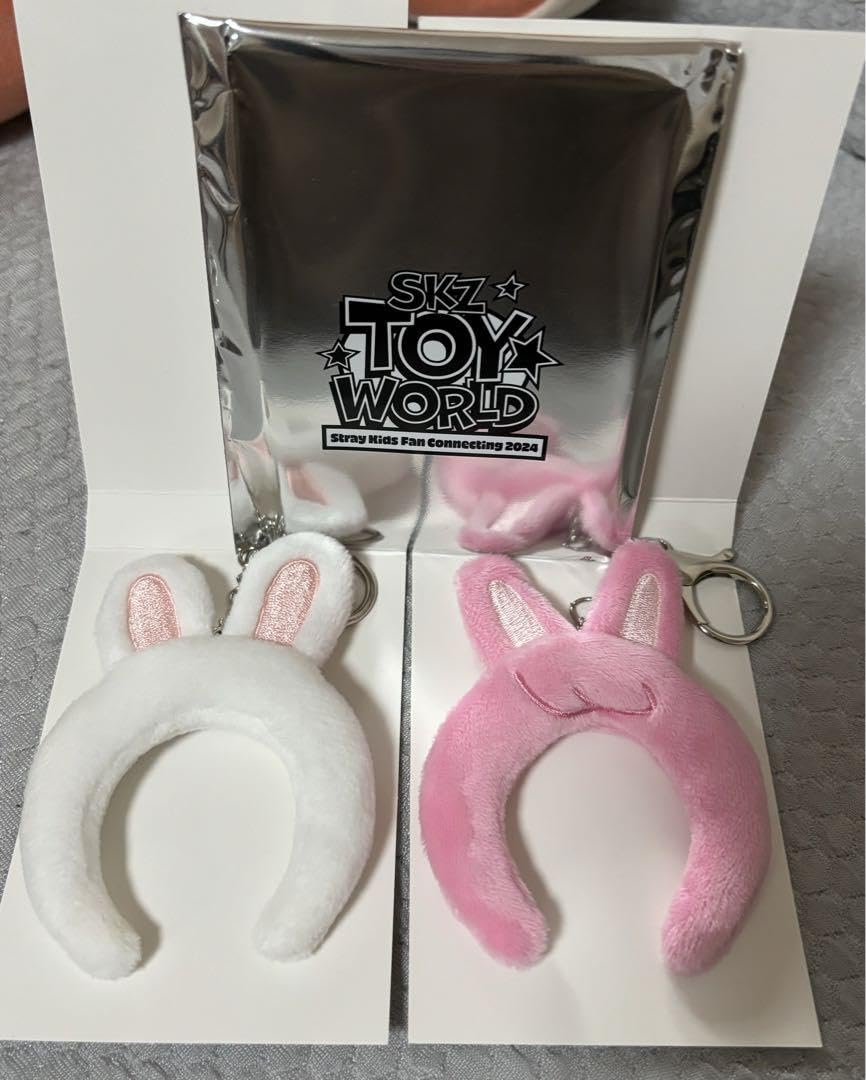 Straykids SKZ TOY WORLD グッズ リノ Stray kids SKZ TOY WORLD ラントレ リノ - メルカリ