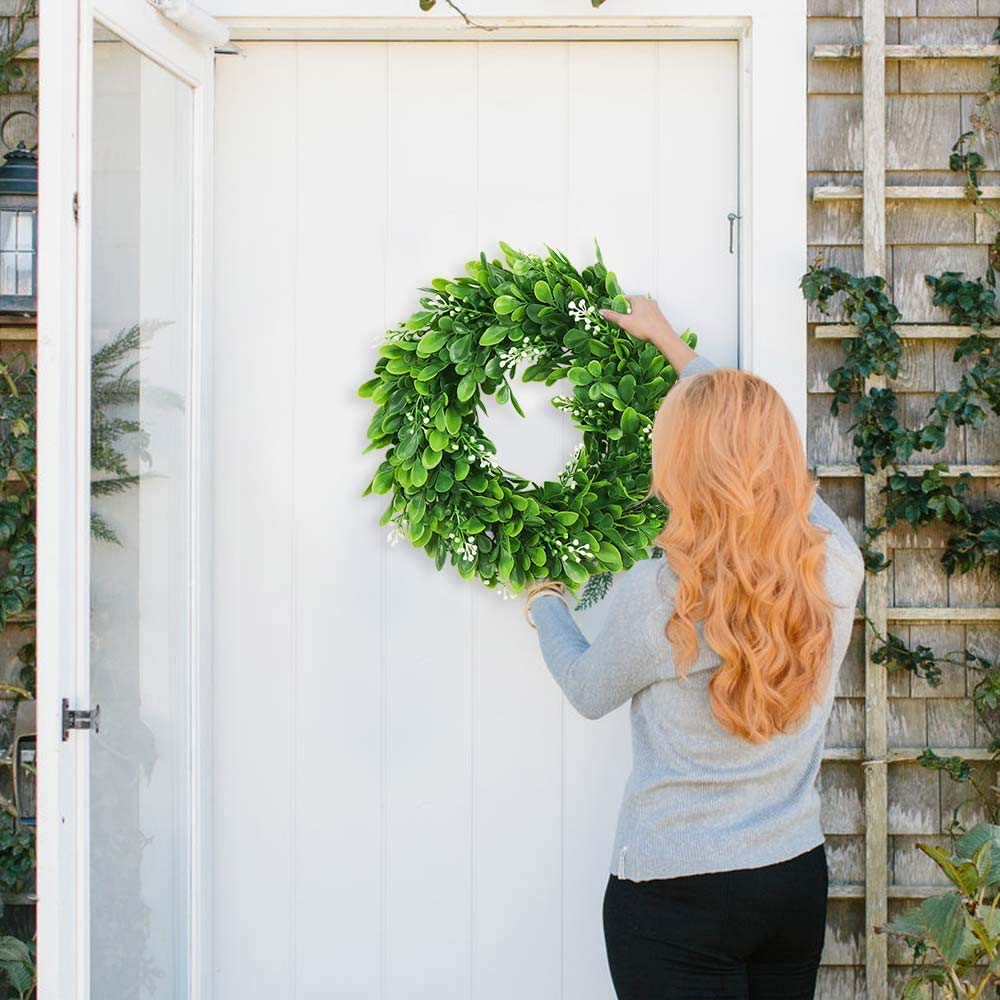Künstliche Buchsbaumkranz Grüne Blätter Haustür Kranz Im Freien Grünen Kranz für Haustür Hängen Wand Fenster Hochzeit Party Decor (30cm)