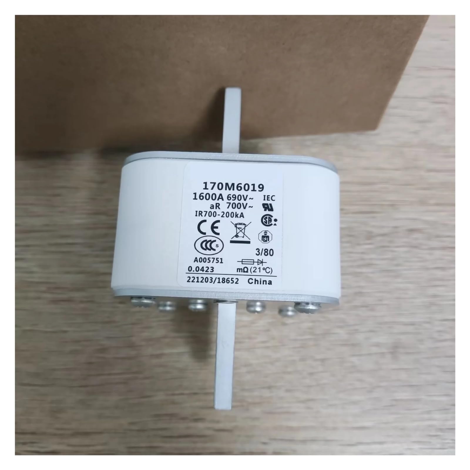 VSPPJYFG Fuse 170M6019 1600A 690V