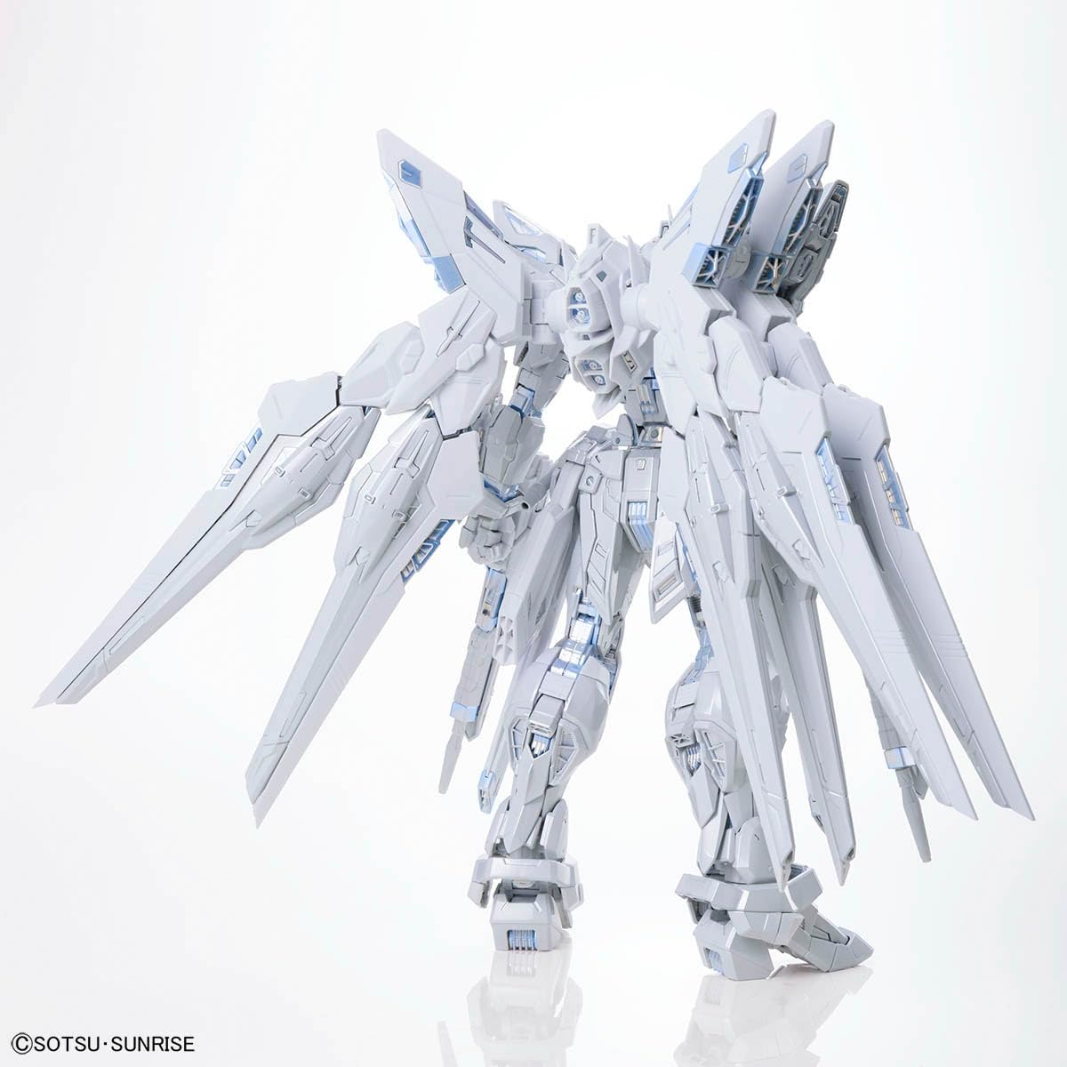 R*a様 MGEX1/100ストライクフリーダムガンダム[TWILIGHTCOA Amazon | MGEX 1/100 ストライクフリーダムガンダム [TWILIGHT COATING
